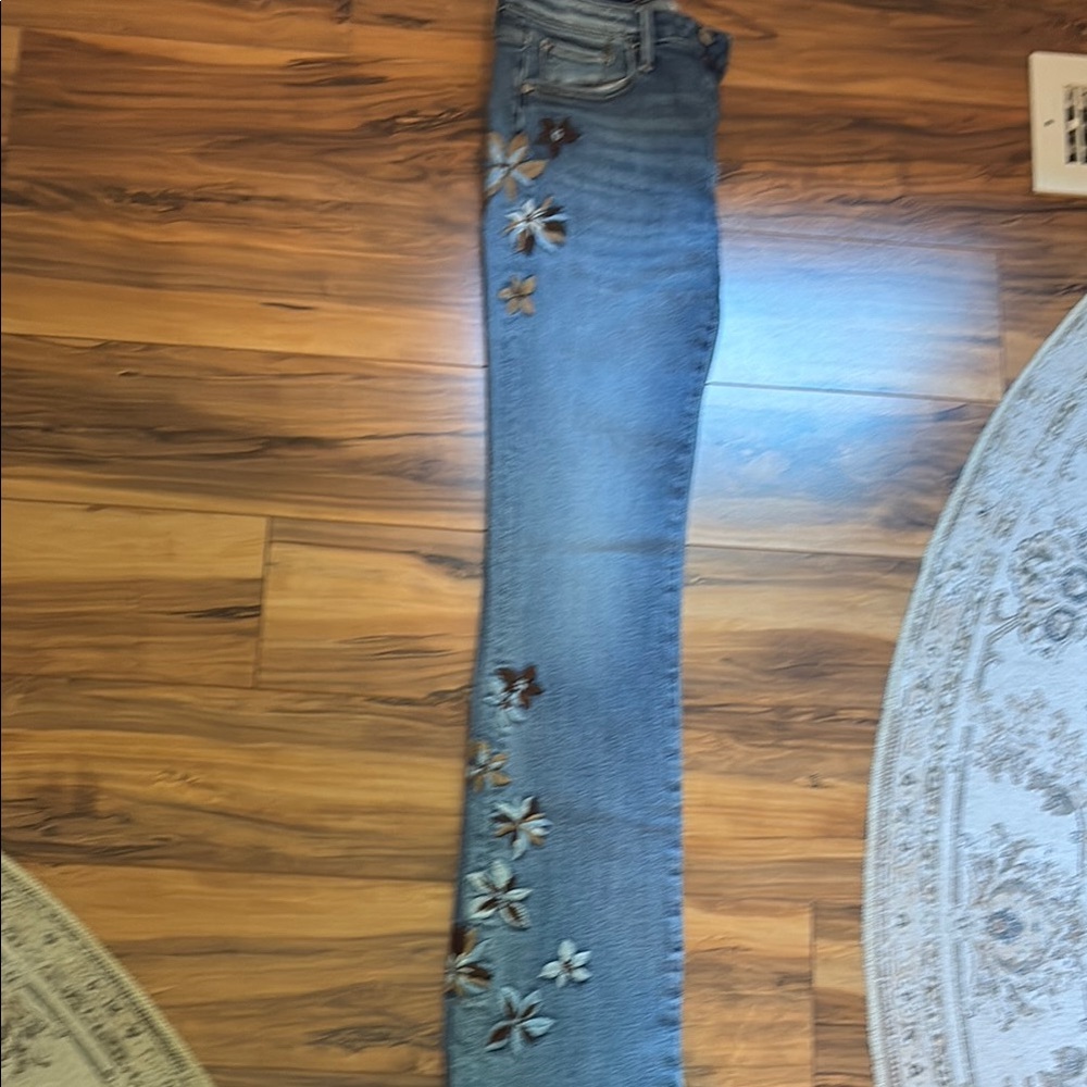 Floral Embroidered Blue Jeans
